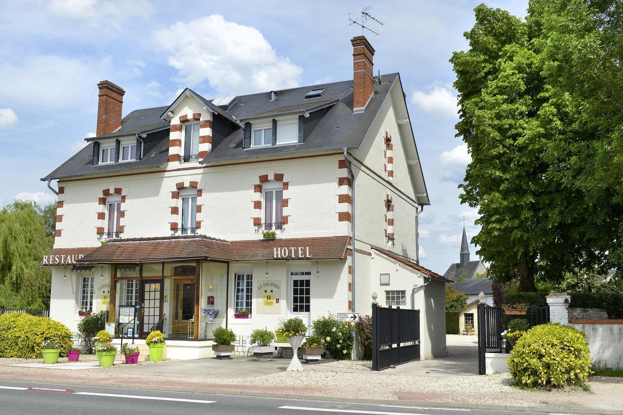 Logis Hotels Restaurant Le Dauphin 萨尔布里 外观 照片